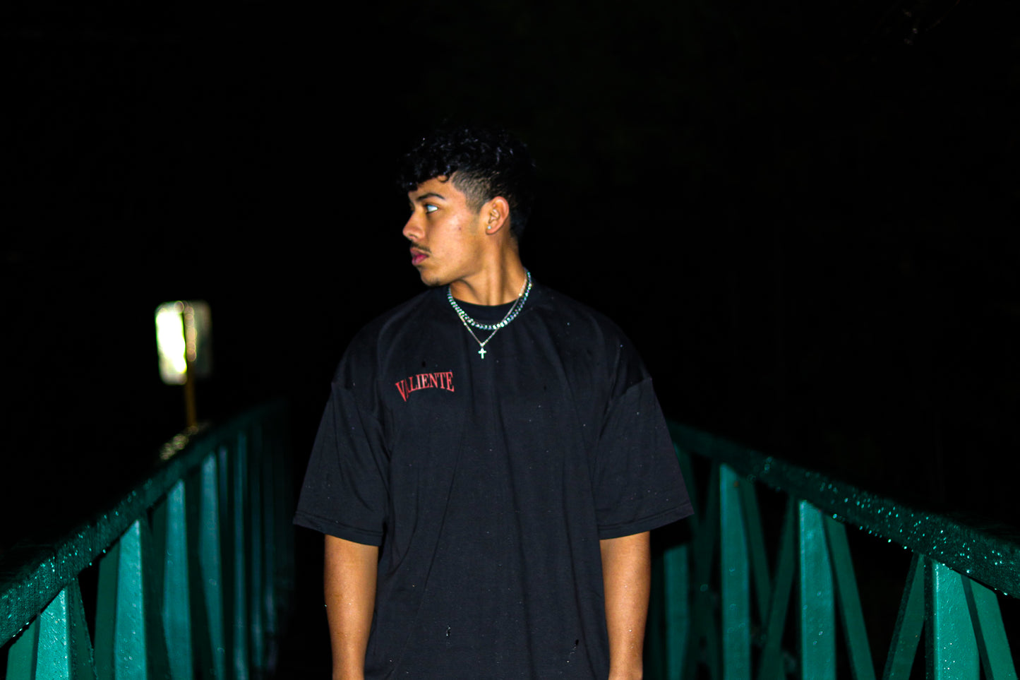 VALIENTE Oversized Tee